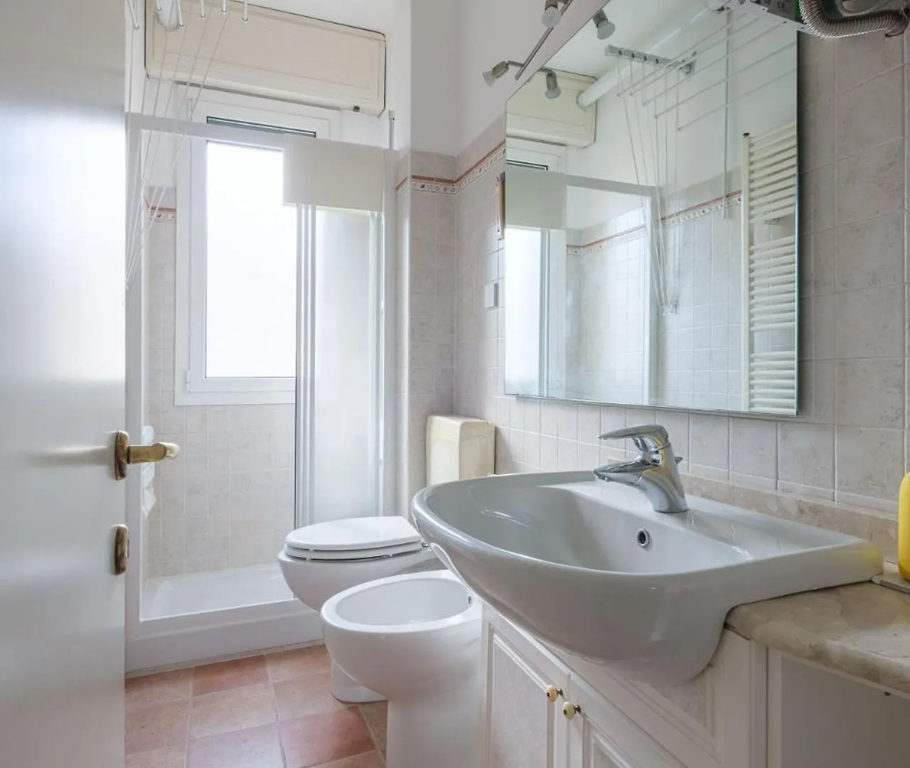 10 Min Walk From Bologna Fiere - Casa Pezzana Apartment